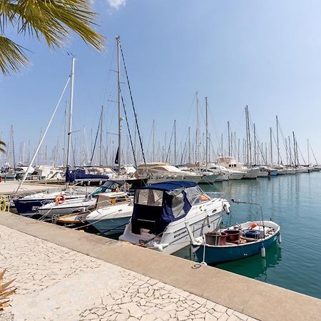 Aregai Marina Exclusive Seaside Apartments Santo Stefano al Mare Eksteriør billede